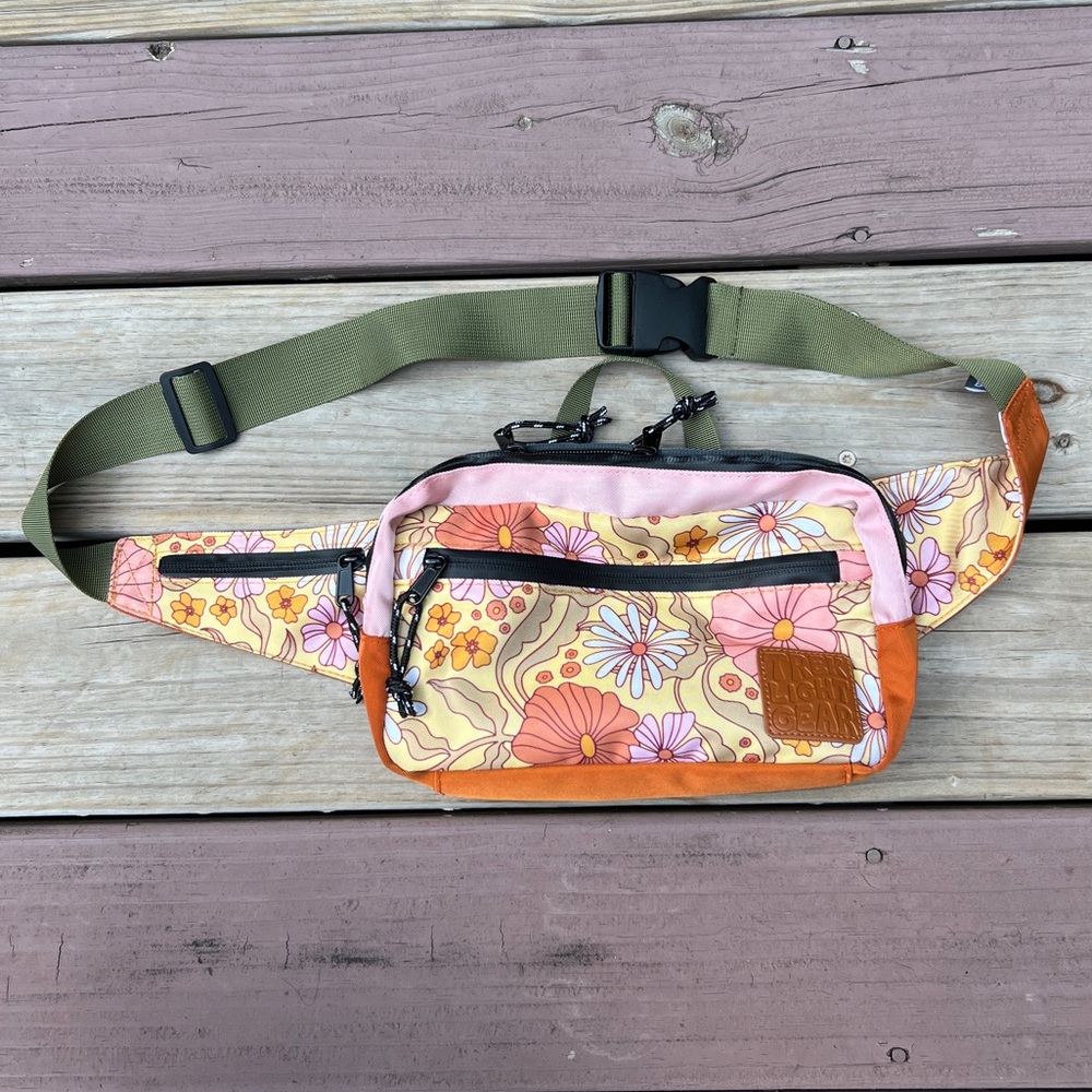 Everyday Hip Pack - Bloom
